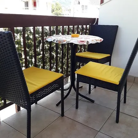 Apartment Maja Budva Exterior photo